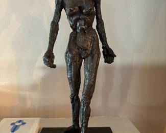 SCULPTURE BY CAMILLO