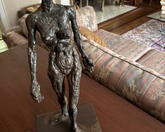 SCULPTURE BY CAMILLO