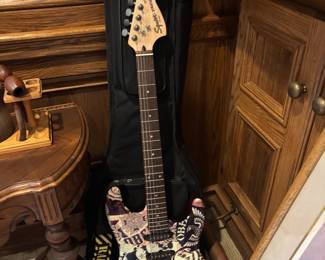 SQUIRE STRATOCASTER