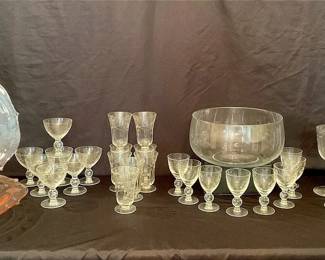 VTG ETCHED CRYSTAL AND GLASS