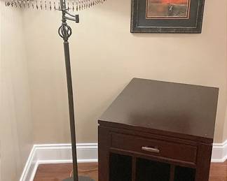 Havertys Side Table And Lamp