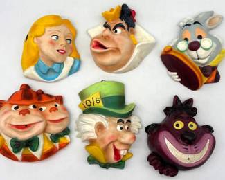 Disney "Alice in Wonderland" stringholders - Walt Disney