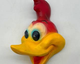 It's Woody Woodpecker stringholder!