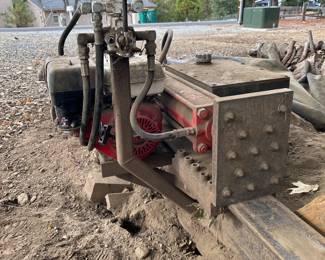 $2800 – 50-Ton Commercial Log Splitter – Heavy-Duty Power with Honda 8.0 Engine. Call to purchase.