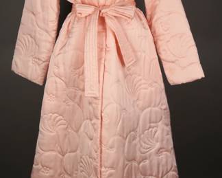 Like New 1980s Quilted Nylon Robe with Frilled neckline and cozy shell design