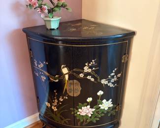 HAND PAINTED ORIENTAL CORNER CABINET BLACK LACQUER FINISH