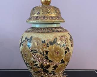Antique Chinese Porcelain Moriage Floral Gold Satsuma Jar