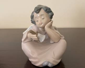 Lladro #5723 'Heavenly Chimes' Angel with Bell Porcelain Figurine