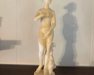 Vintage Statue Of Venus De Medici reproduction