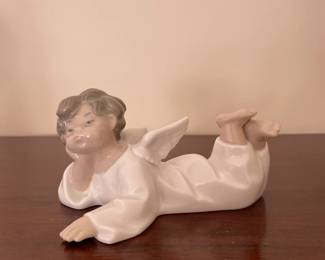 LLADRO’ Angel Laying Down Figurine #04541