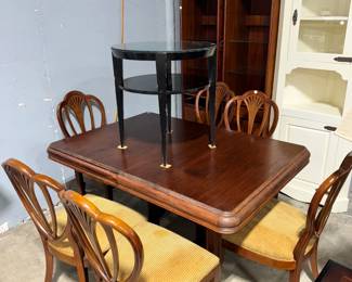 Vintage dining Table & Chairs Orlando\