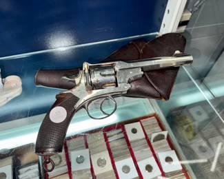 Webley's N24 Revolver Orlando Estate Auction