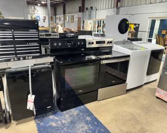 Tool Chest, Dishwashers, Stoves & Washers & Dryers Orlando Estate Auction