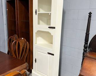 Corner Hutch Orlando\