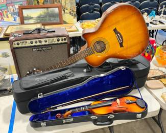 Acoustic Guitar, Violin and Amp Orlando Estate Auction