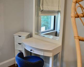 Pottery Barn Teen vanity and vanity stool