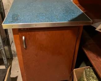 Pine cabinet w linoleum top