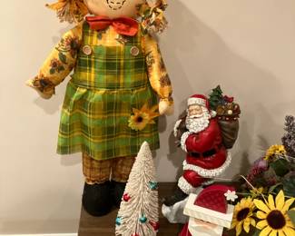 Fall decor, Santa Clauses