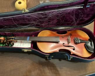 Violin w hard case and 2 bows