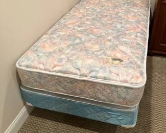 Twin bed