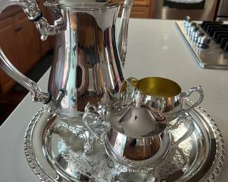 Vintage Oneida Tea Set (was still in original box)