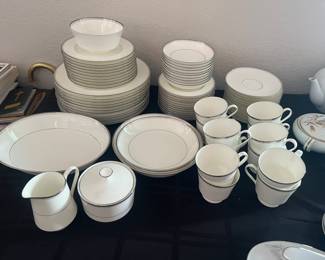Bone China Mikasa Set