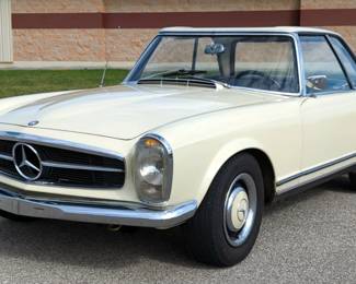 1967 Mercedes-Benz 250 SL 2-Door Car, Odometer Shows 27,533 Kilometers (Not Miles), Title Indicates 99,374 Miles, VIN 11304312000691, Kansas Title