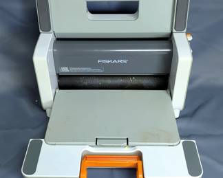 Fiskars Fuse Creativity System Including Dies And Tools