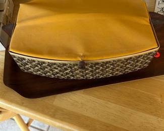 Mid-Mod Style Electric Bun Warmer