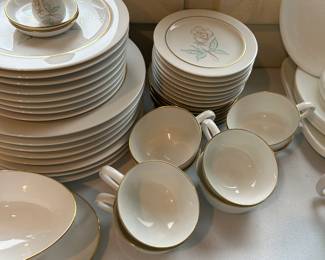 Bavarian China With Great Pattern, Nearly Complete Set of Eight. 