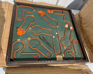 Rare Tee-Zee Table top Miniature Golf Game 1920's Era. Original Box