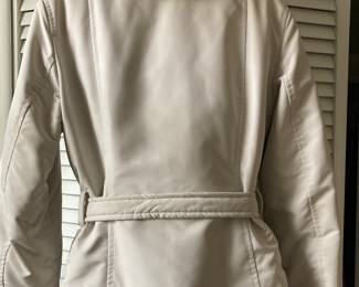 Cinched waist, tailored back ski parka