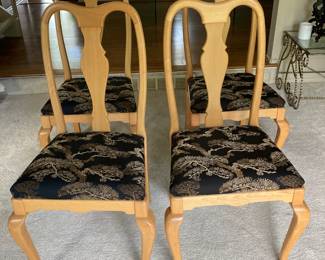Set of 4 dining room chairs $100.00
