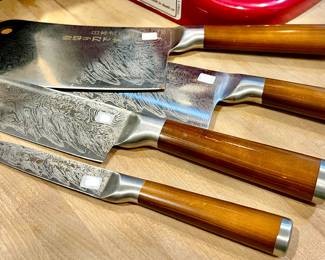 JAPANESE KNIVES.
