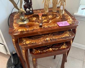 Made in Italy, nesting tables with pearl inlay