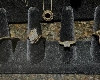 Gold, diamonds and pearls