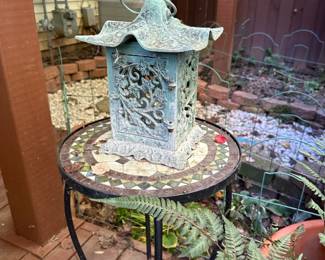 Garden decor