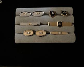 Vtg. cuff links and tie bars