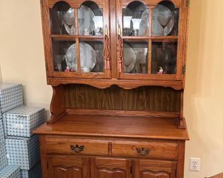 Vtg. Hutch