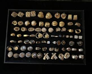 Vtg. clip on earrings