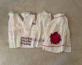 Vtg. aprons