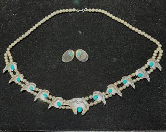 Native America style necklace