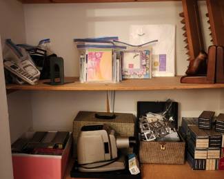 Skyline Automatic slide projector, slides, phones