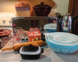 Complete set Pyrex Amish Butterprint Cinderella bowls, other vintage serving ware,  MCM chrome bread box, vintage percolator, measuring cups