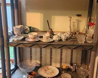 Lots of awesome dining room smalls