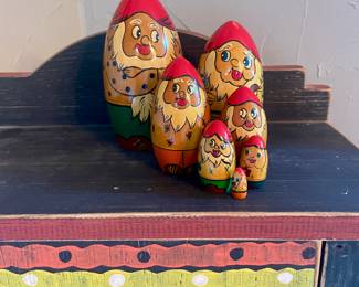 7 Dwarves