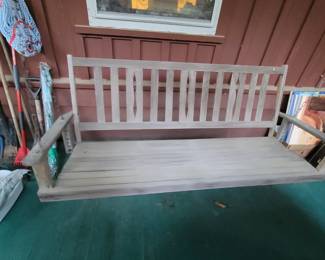 Porch swing