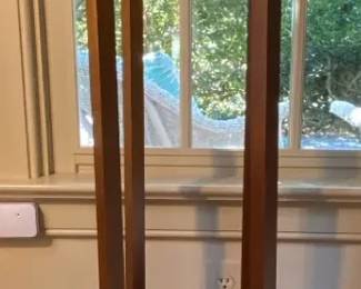 Round Plant Stand