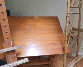 Art Table Easels