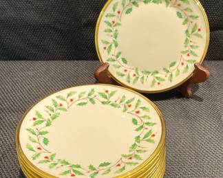 Lenox Dimension Collection, Holiday With Gold Trim, 10 Bread Plates